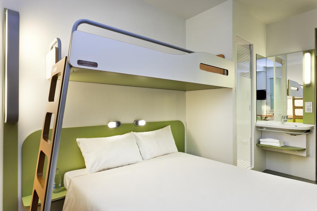 Ibis Budget Madrid Alcala De Henares La Dehesa Exterior photo