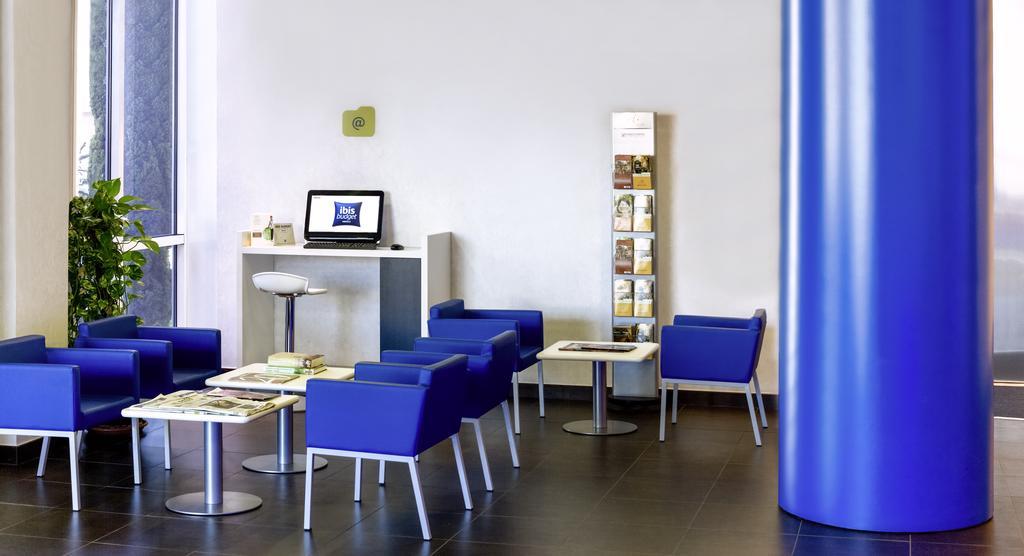 Ibis Budget Madrid Alcala De Henares La Dehesa Exterior photo